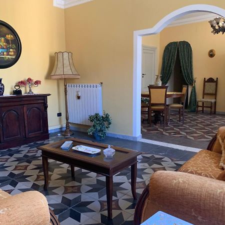 La Ginestra Bed and Breakfast Ferla Esterno foto