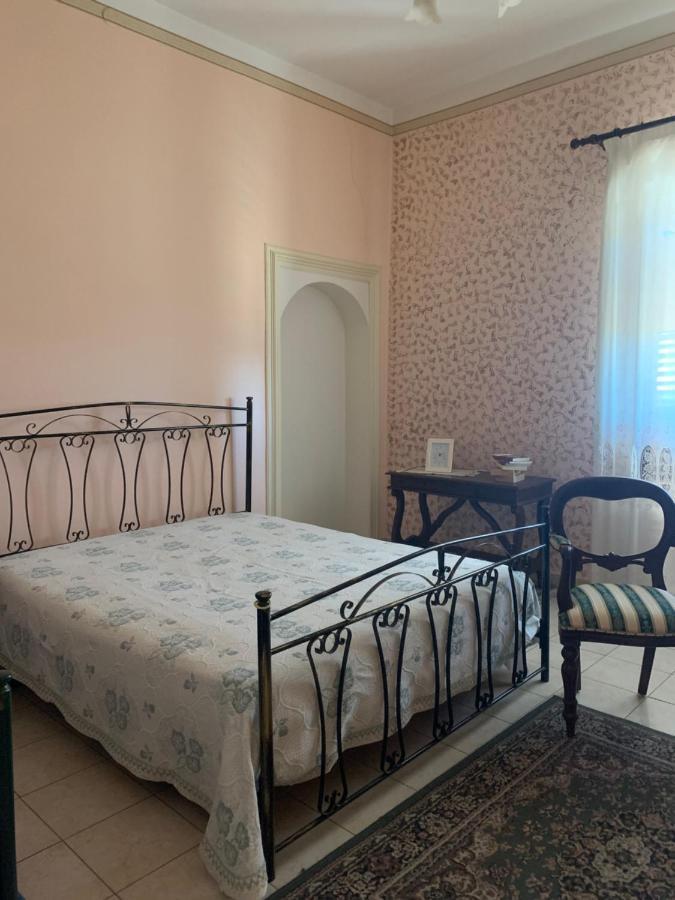 La Ginestra Bed and Breakfast Ferla Esterno foto